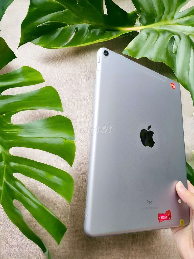 iPad Gen 7 bản sim 4G - 32GB pin trên 90%. Mua bán Máy tính bảng tại Quận 11 Tp Hồ Chí Minh được đăng bởi Vinhanmobile hình 2