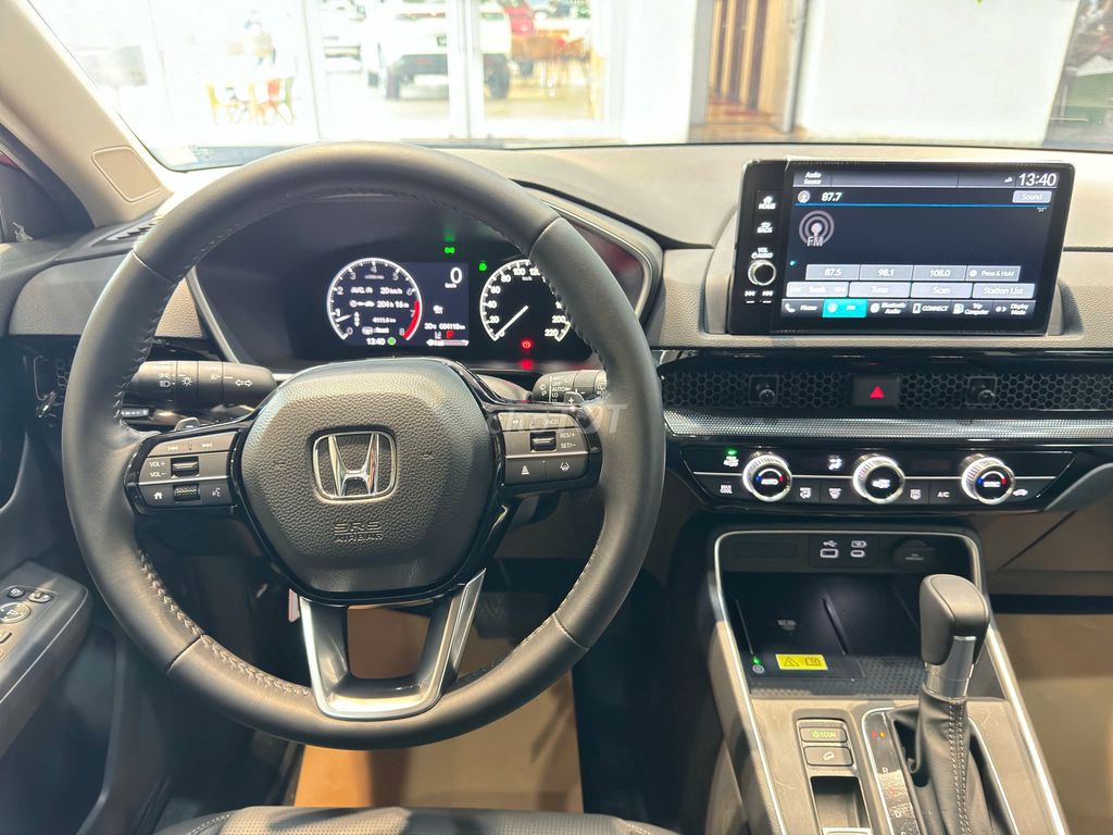 Honda CR V  L 2025 ĐỎ - 4200 km - GIÁ: 1 TỶ 058.. Mua bán Ô tô tại Thành phố Thuận An Bình Dương được đăng bởi Khang Nguyễn hình 10