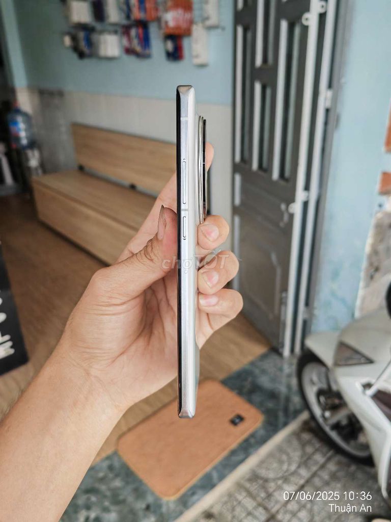 💥Vivo X100S Pro bản 12/256G titan có nhận GL. Mua bán Điện thoại tại Thành phố Thuận An Bình Dương được đăng bởi T Mobile hình 2
