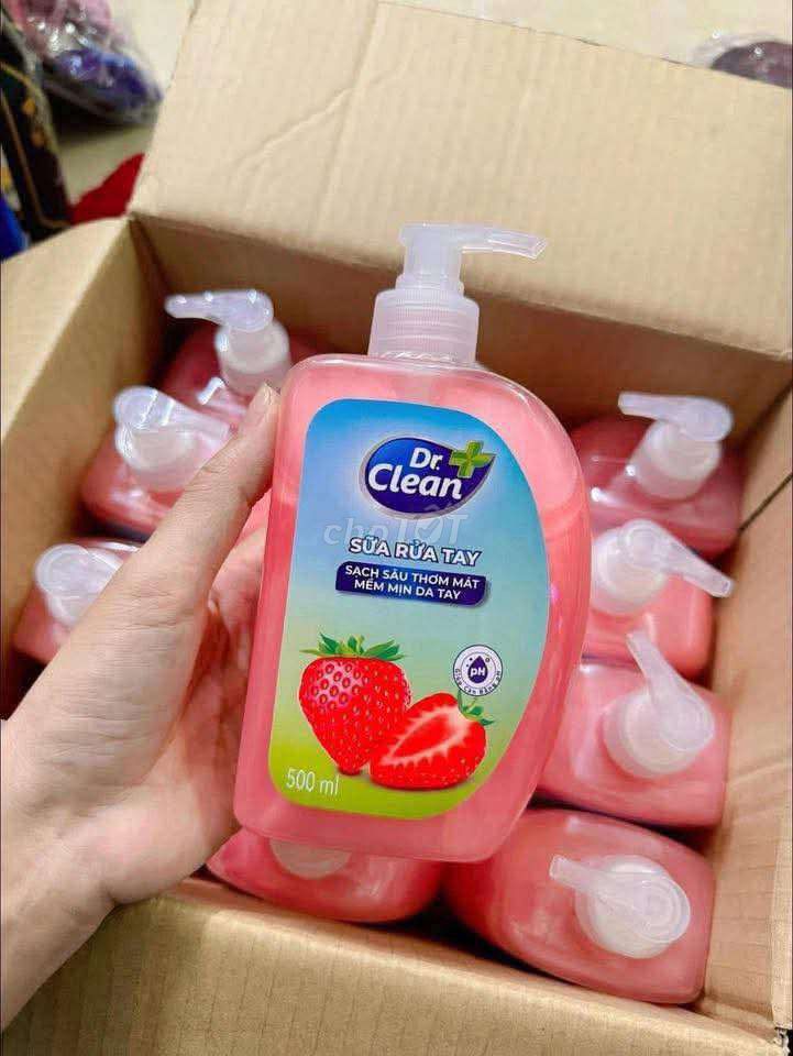 combo 2 chai Nước rửa tay Dr Clean Dâu 500ml. Mua bán Thiết bị vệ sinh, nhà tắm tại Quận Hoàn Kiếm Hà Nội được đăng bởi Tổng kho gia dụng Ánh Tuyết hình 1