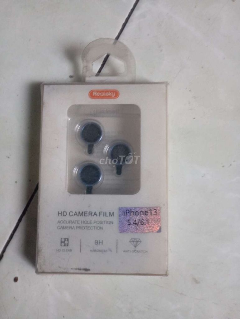 Kính cường lực Realeky iPhone 13. Mua bán Phụ kiện (Màn hình, Chuột...) tại Quận Tân Bình Tp Hồ Chí Minh được đăng bởi Trí Báo hình 1
