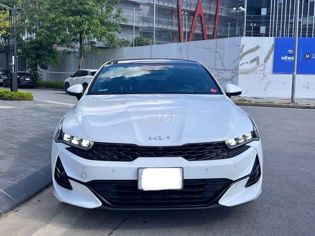 Kia K5 2,5 GT Line белый 2022-10000 км