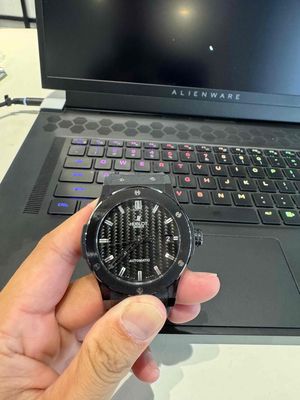 Hublot classic fushion carbon fiber likenew. Mua bán Đồng hồ tại Quận Bình Thạnh Tp Hồ Chí Minh được đăng bởi bin