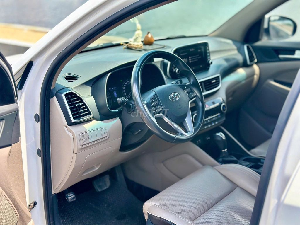 Hyundai Tucson 2020 màu trắng cọp zin. Mua bán Ô tô tại Quận Gò Vấp Tp Hồ Chí Minh được đăng bởi Xuân Trường hình 5