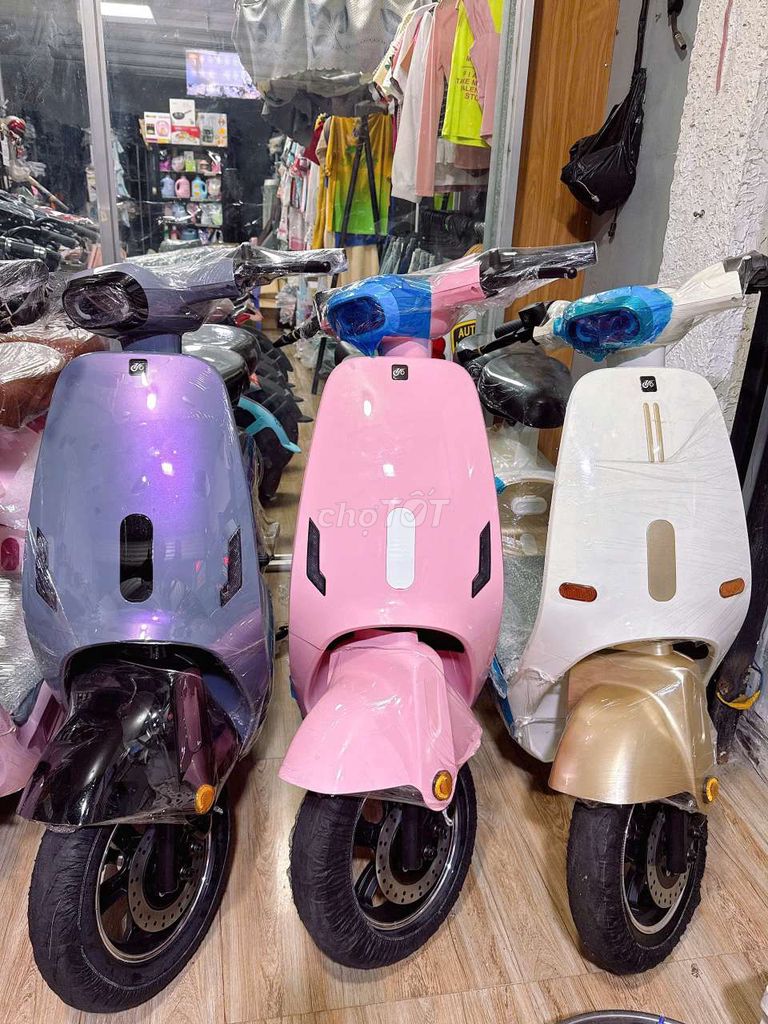 Bán xe điện VC V1 K1 mẫu 2025 thắng đĩa 5 bình lớn. Mua bán Xe điện tại Thành phố Biên Hòa Đồng Nai được đăng bởi XE ĐIỆN THÚY DUYÊN hình 3