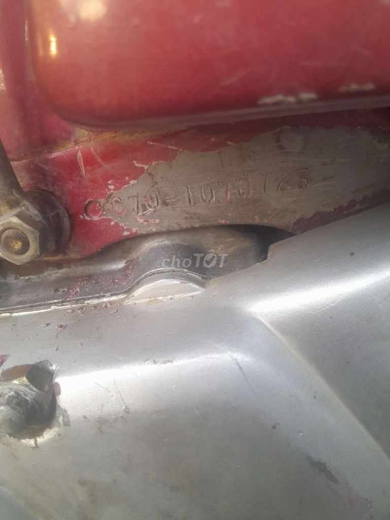 Honda Cub 70 màu Đỏ.giấy tờ đầy đủ.giá 3tr500k. Mua bán Xe máy tại Thành phố Biên Hòa Đồng Nai được đăng bởi vo hoai thuân hình 4
