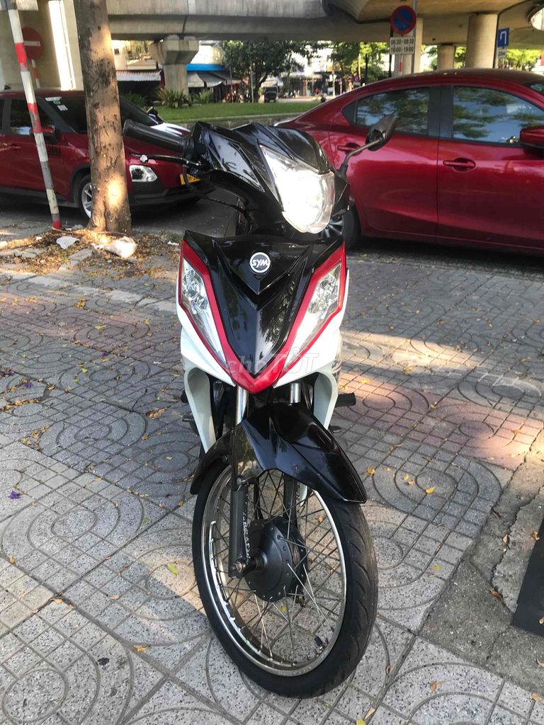 SYM Галакси 50cc черный, белый, красный