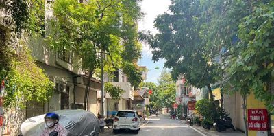 🇻🇳 GIA THỤY-NHÀ ĐẸP-LÔ GÓC-DT 46M2-4T-4N-8, 2TY (TL). Mua bán nhà ở tại Quận Long Biên Hà Nội được đăng bởi  TÙNG  Đất Việt