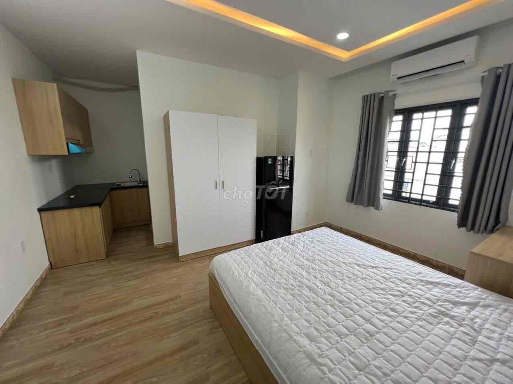 Студия Studio Cửa Sổ Trời, полная комплектация, ул. Хоанг Ван Ту