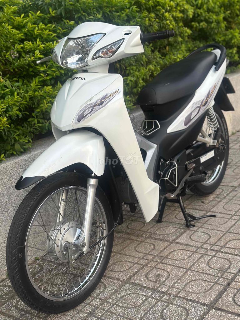 Honda Wave Alpha 110 2018 Trắng đen bạc zin nguyên. Mua bán Xe máy tại Thành phố Thủ Đức Tp Hồ Chí Minh được đăng bởi Xe Máy Sơn Thủ Đức hình 2