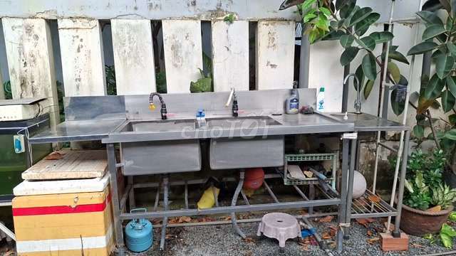 Bồn rửa inox 2 ngăn, cao 80cm