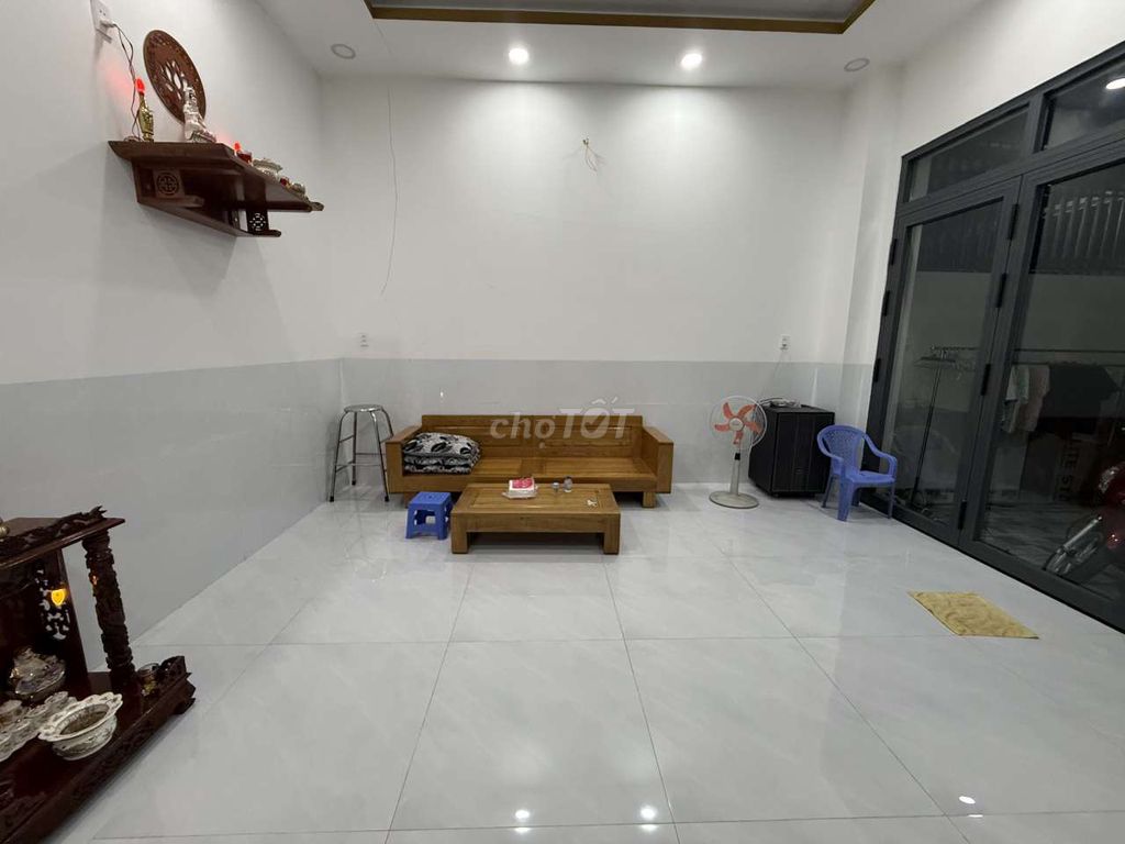 Cần bán nhà mặt sau Lương Định Của, An Khánh, Q2