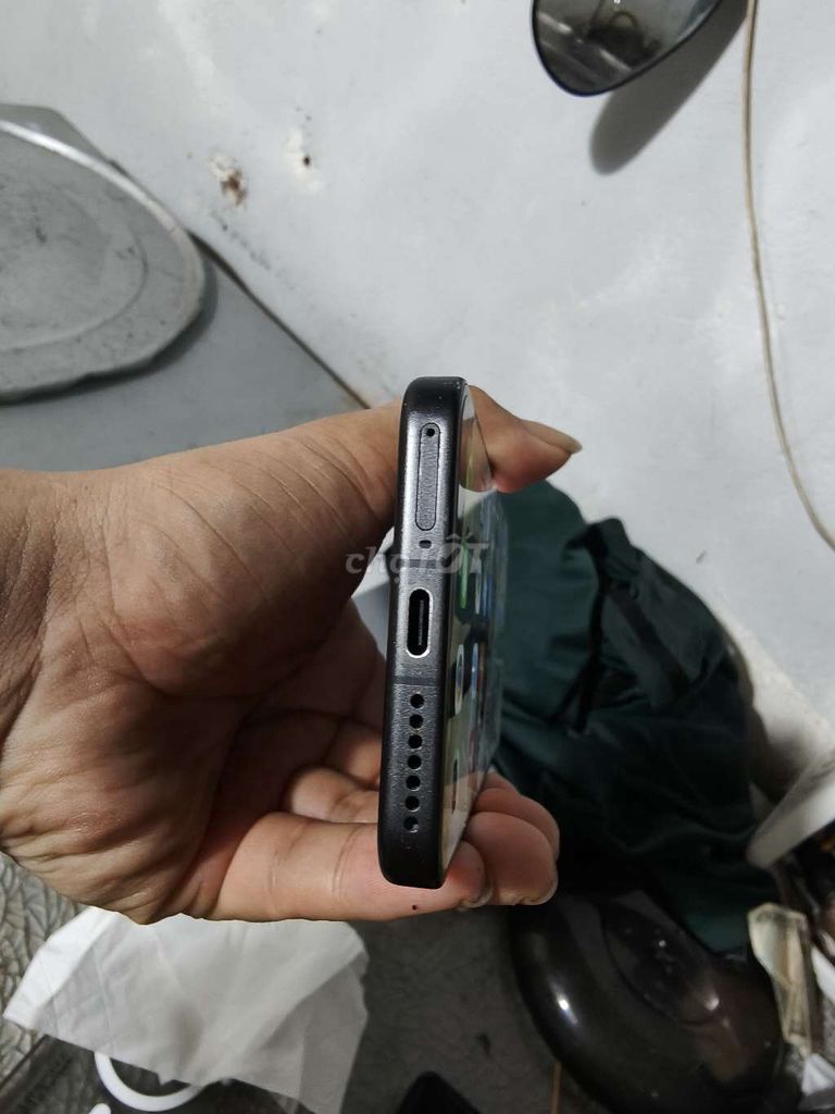 Xiaomi Mi 15 Đen Hơi trầy xước Kèm sạc 120W. Mua bán Điện thoại tại Thành phố Thủ Đức Tp Hồ Chí Minh được đăng bởi Duy Nhật  hình 1