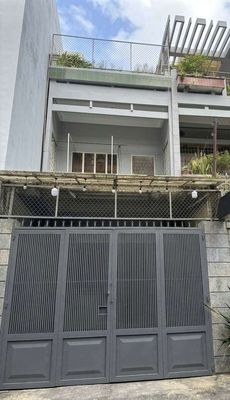 Nhà phố 72 m² · 6 PN · Đường Hồ Văn Huê
