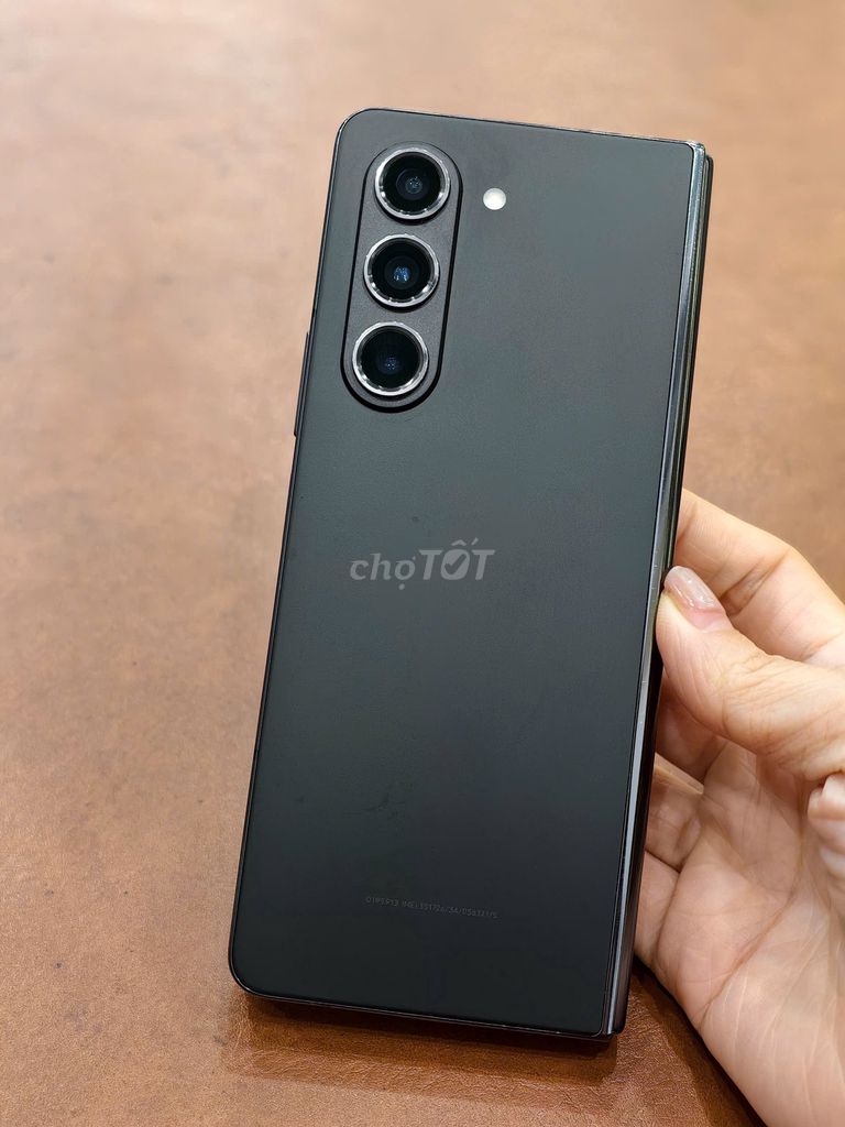 Samsung Galaxy Z Fold 5 bản Hàn 256gb màu Đen 98%. Mua bán Điện thoại tại Quận Đống Đa Hà Nội được đăng bởi Hn Store hình 1