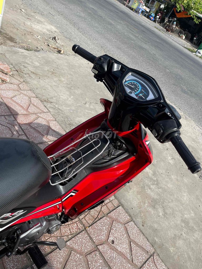 Ex 135 công tự động 1s9a xuống áo 2010 biển 95. Mua bán Xe máy tại Quận Cái Răng Cần Thơ được đăng bởi CẦM ĐỒ TRUNG TÍN  hình 5