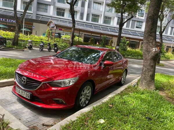 Mazda6  lăn bánh 2016