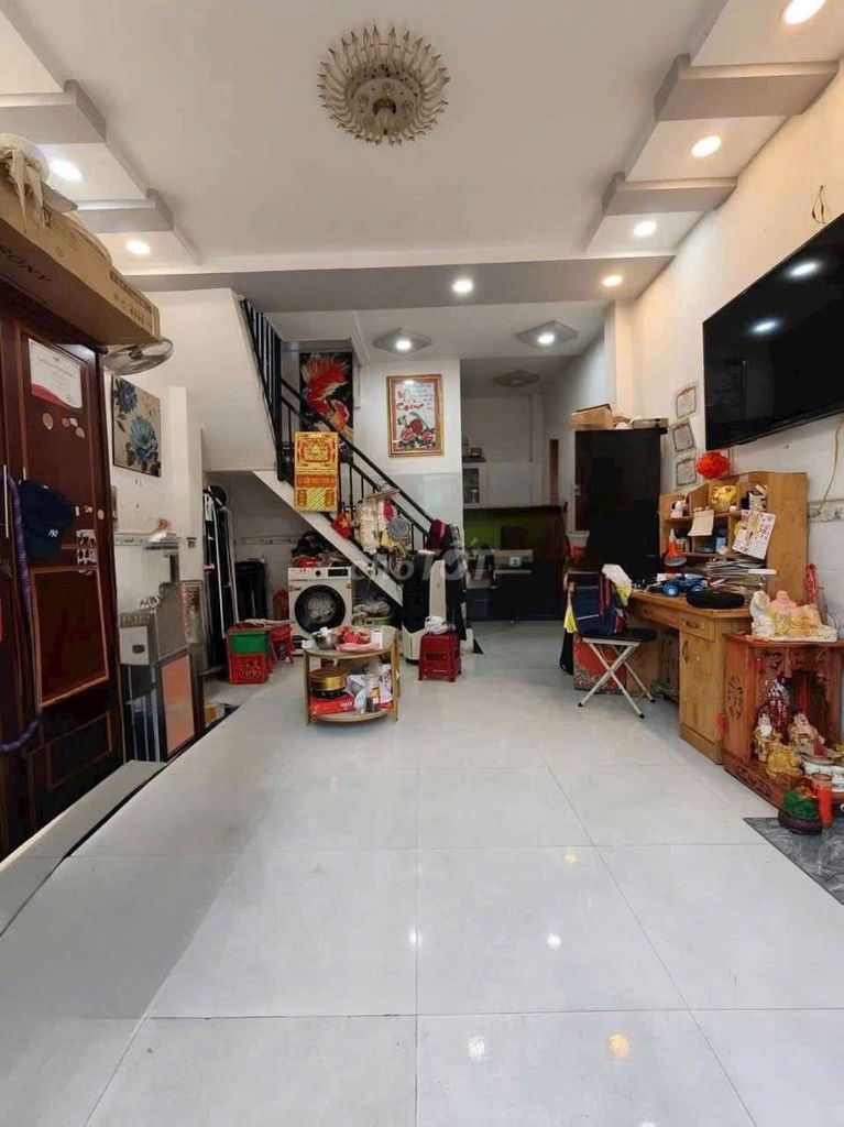 Bán nhà TX  24. Diện tích  4 x 8. Giá  1 Tỷ 290