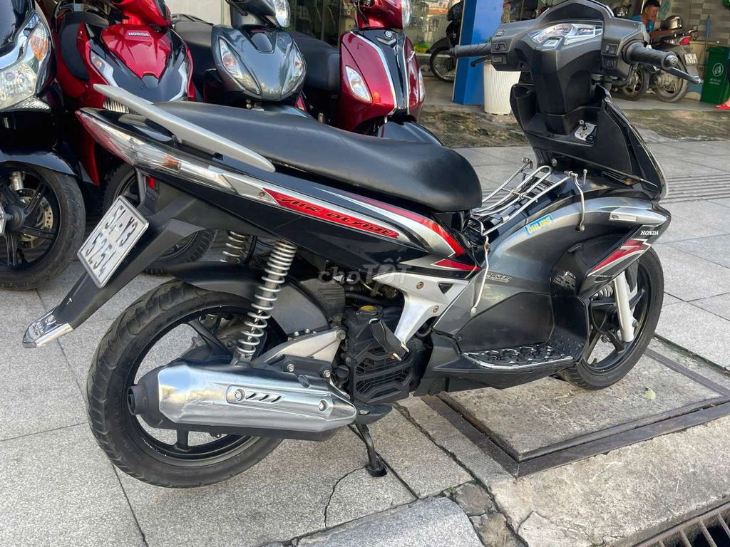 Honda air blade thái Fi 2010 mới 90% biển số TP. Mua bán Xe máy tại Quận Tân Phú Tp Hồ Chí Minh được đăng bởi Tuanduy hình 5