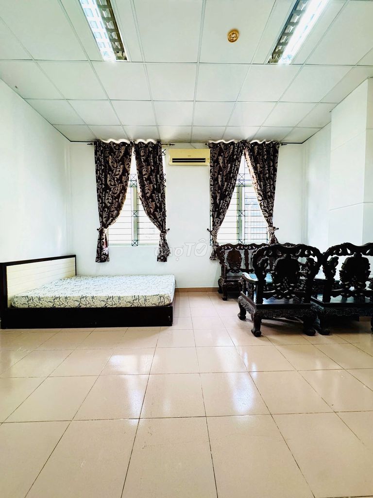 Phòng đầy đủ nội thất đường Trần Trọng Cung Quận 7