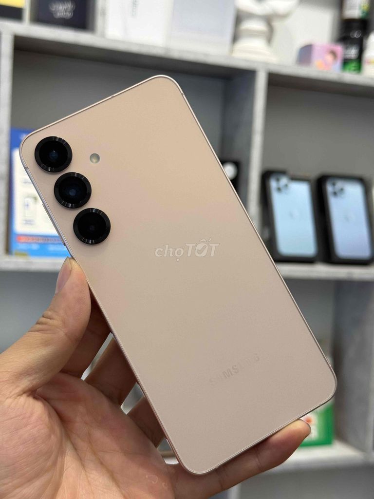 Samsung S25 Plus 256GB Vàng Rose 99%. Mua bán Điện thoại tại Quận 3 Tp Hồ Chí Minh được đăng bởi Trịnh Quang Linh hình 1