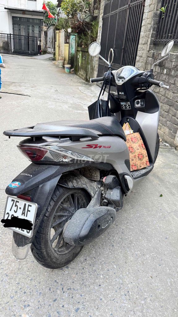 Bán gấp xe Honda SH Mode. Mua bán Xe máy tại Thành phố Huế Thừa Thiên Huế được đăng bởi Vĩnh Hoàng hình 3