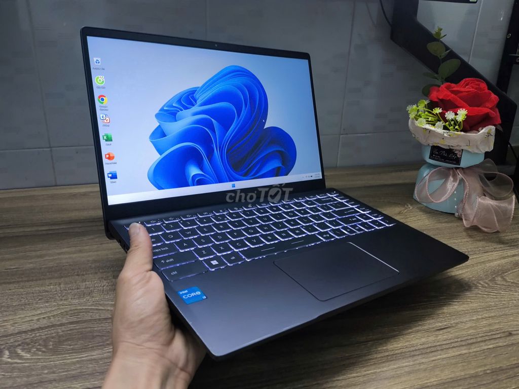 MSI Modern 14 vỏ nhôm mỏng đẹp, phím LED. Mua bán Laptop tại Thành phố Thuận An Bình Dương được đăng bởi NPA COMPUTER hình 1