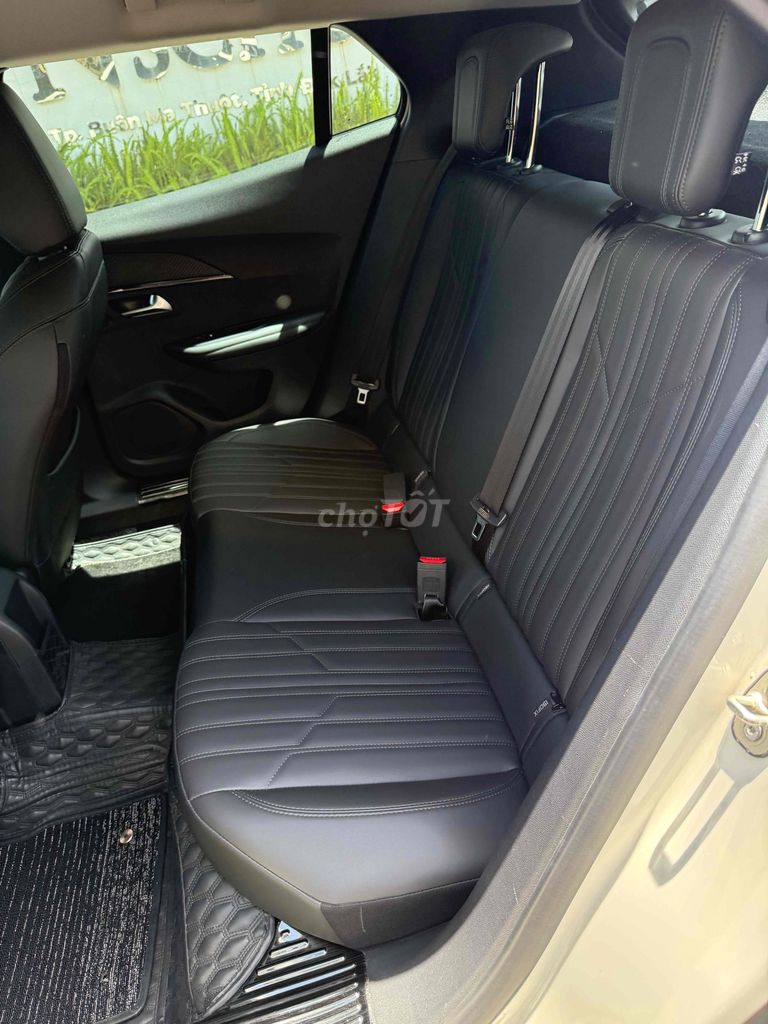 Peugeot 2008 2021 GT Line 1.2 AT - 51000 km. Mua bán Ô tô tại Thành phố Buôn Ma Thuột Đắk Lắk được đăng bởi Nguyễn duy dương hình 14