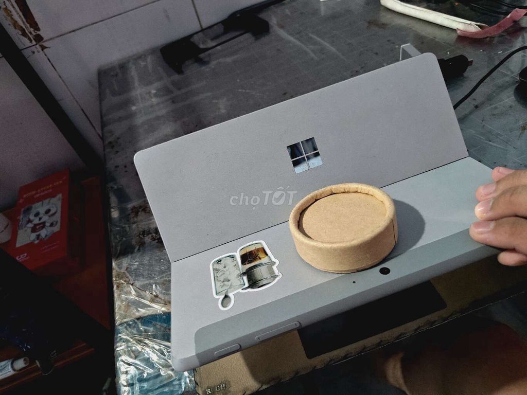 Microsoft Surface Go Pentium 8GB/128GB Xám. Mua bán Laptop tại Thị xã Bến Cát Bình Dương được đăng bởi mì xào hình 1