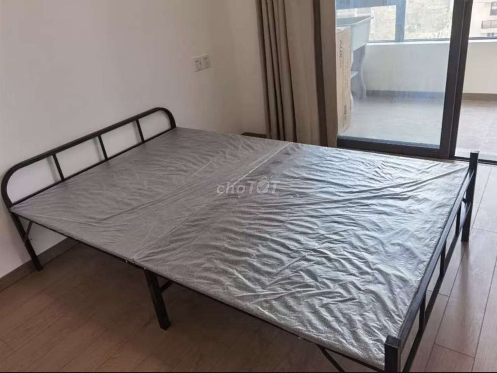 Giường gấp gọn 1m9x1m2 Đen. Mua bán Giường, chăn ga gối nệm tại Thành phố Thủ Đức Tp Hồ Chí Minh được đăng bởi Kim Ngan hình 1