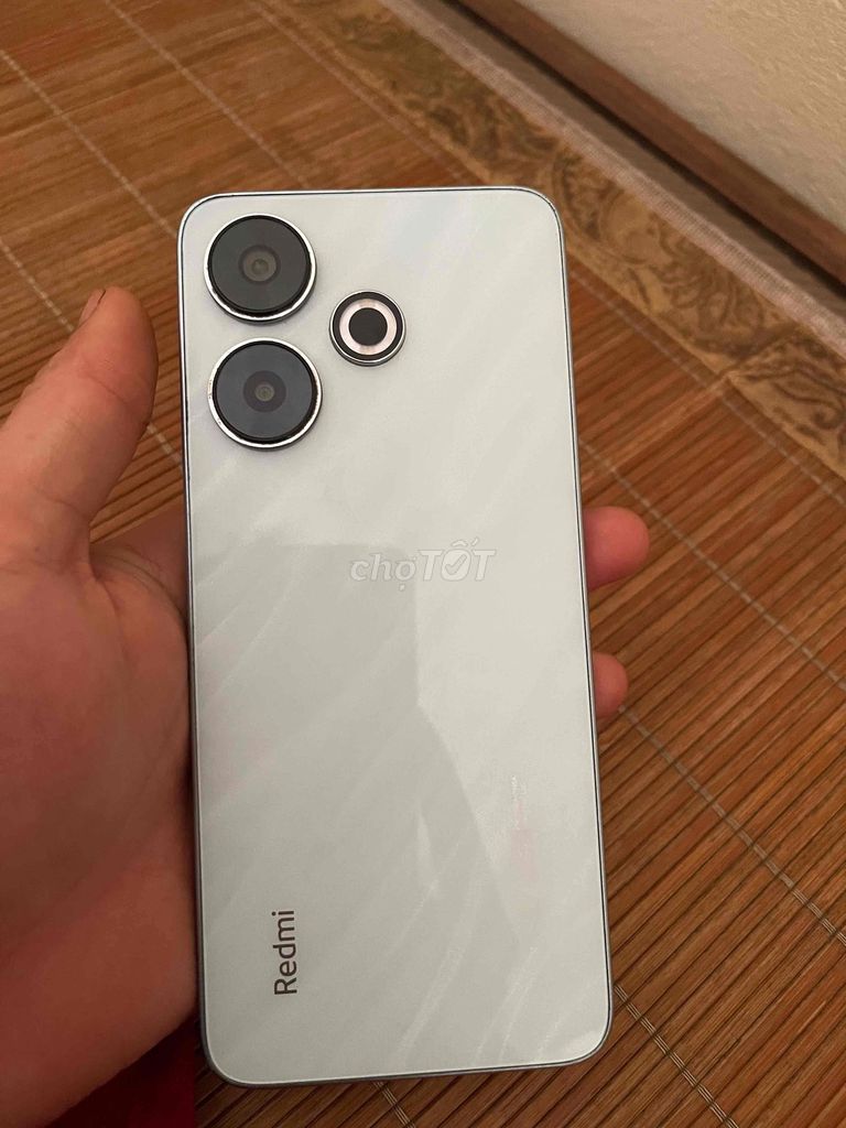 Xiaomi Redmi 13 128GB Trắng. Mua bán Điện thoại tại Huyện Kim Động Hưng Yên được đăng bởi Ntd hình 1