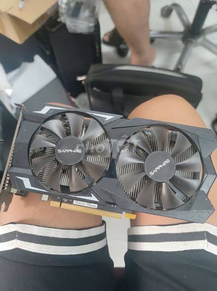Card đồ họa Sapphire RX 560. Mua bán Linh kiện (RAM, Card...) tại Quận Ba Đình Hà Nội được đăng bởi Hội Đồ Điện Tử hình 1