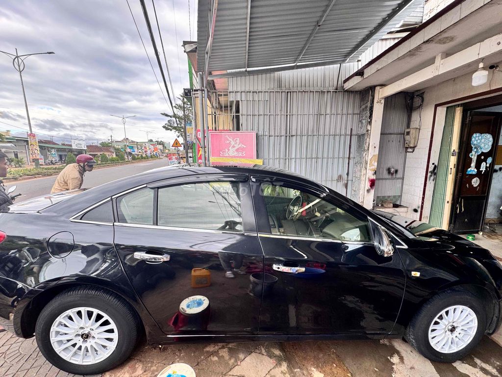 Daewoo Lacetti 2010 SE - 120 km. Mua bán Ô tô tại Thành phố Pleiku Gia Lai được đăng bởi Ông Đặng hình 4