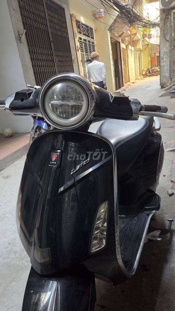 Xe máy điện Lima màu Đen. Mua bán Xe điện tại Quận Hai Bà Trưng Hà Nội được đăng bởi Khang hình 2