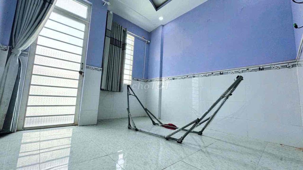CẦN BÁN GẤP NHÀ CHÍNH CHỦ. Mua bán nhà ở tại Huyện Bình Chánh Tp Hồ Chí Minh được đăng bởi yến nhi hình 4