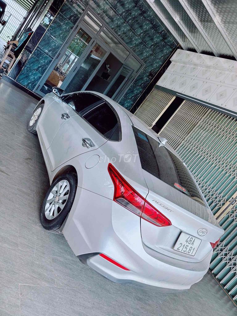 Hyundai Accent 2018 1.4 MT - 120000 km. Mua bán Ô tô tại Huyện Đắk Mil Đắk Nông được đăng bởi Tuan hình 5
