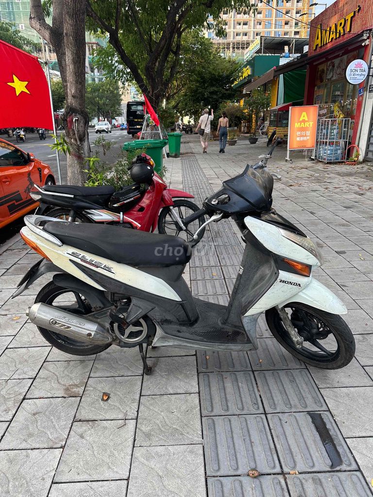Honda Click в оригинале