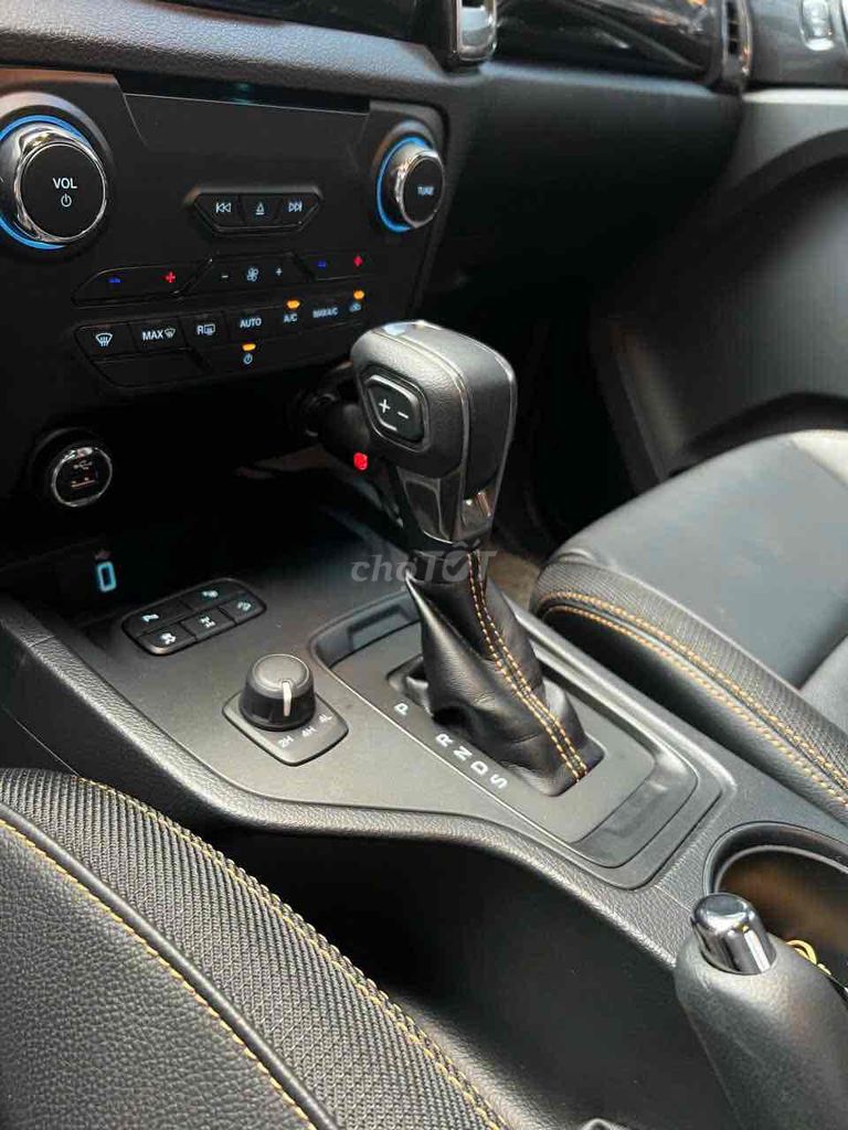 FORD RANGER 2020 WILDTRAK 02 CẦU FULL OPTION. Mua bán Ô tô tại Quận Gò Vấp Tp Hồ Chí Minh được đăng bởi Mr Tài hình 7