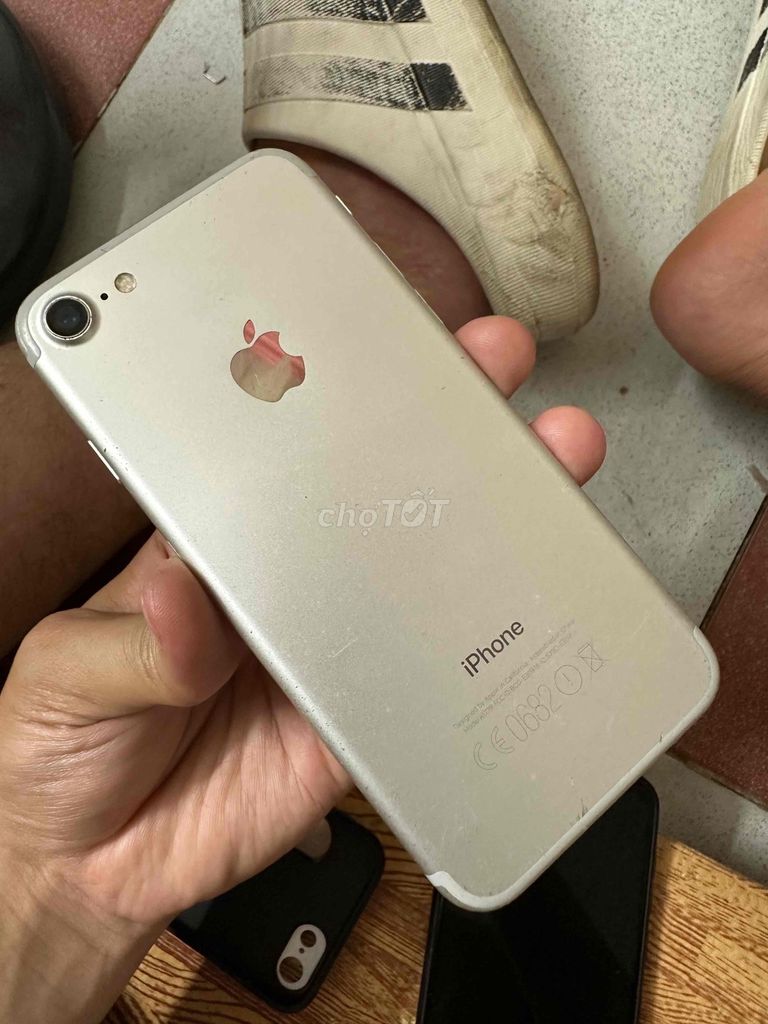 iPhone 7 128GB Bạc. Mua bán Điện thoại tại Quận Thanh Xuân Hà Nội được đăng bởi Bàn Văn Mạnh hình 1