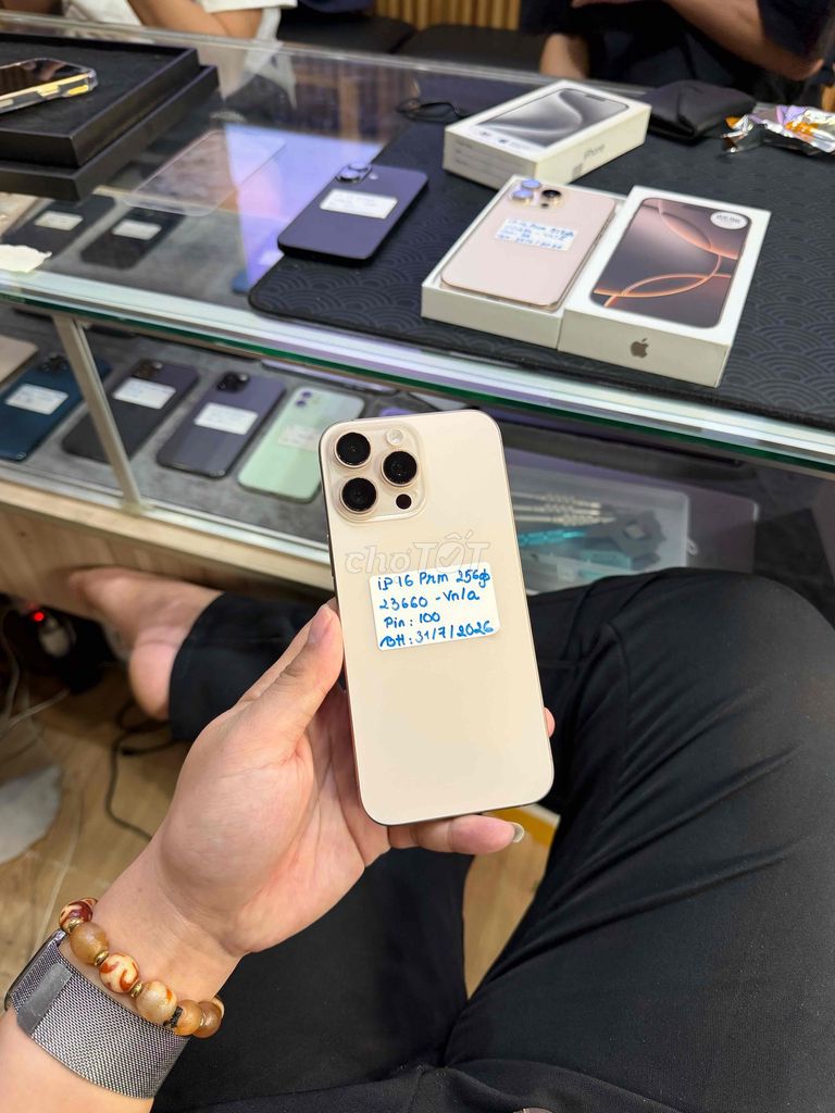 Iphone 16 Promax 256gb Sa Mạc Việt Nam. Mua bán Điện thoại tại Quận Gò Vấp Tp Hồ Chí Minh được đăng bởi Võ Chí Bảo hình 1