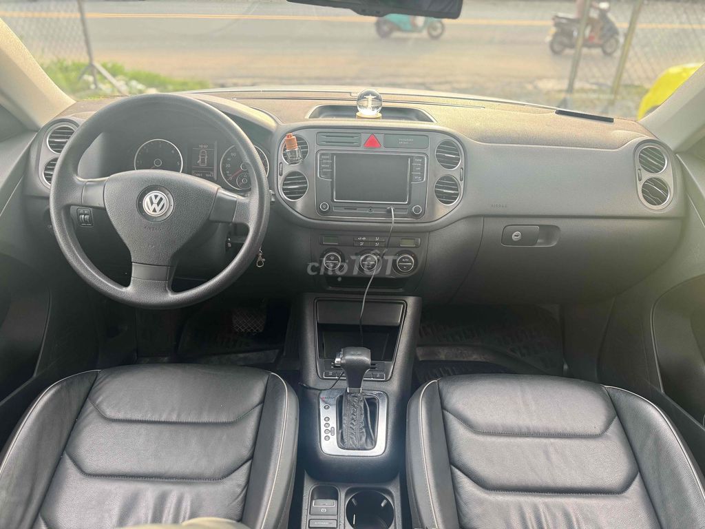 Volkswagen Tiguan 2010 - 10000 km. Mua bán Ô tô tại Thành phố Biên Hòa Đồng Nai được đăng bởi Tuấn Anh  hình 9