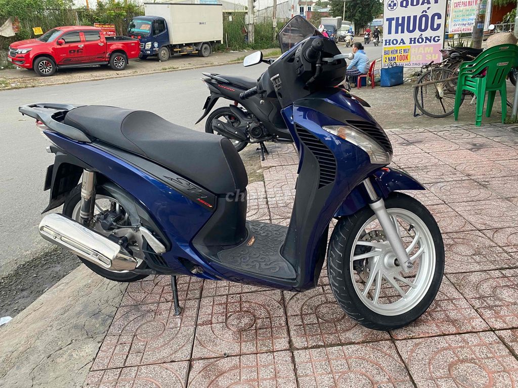 cầm đồ thanh lý. Mua bán Xe máy tại Thành phố Dĩ An Bình Dương được đăng bởi Hoang van thu hình 2