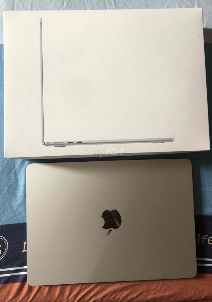 Apple MacBook Air M4 16GB/256GB Như mới. Mua bán Laptop tại Quận 1 Tp Hồ Chí Minh được đăng bởi tran hoang hai hình 1