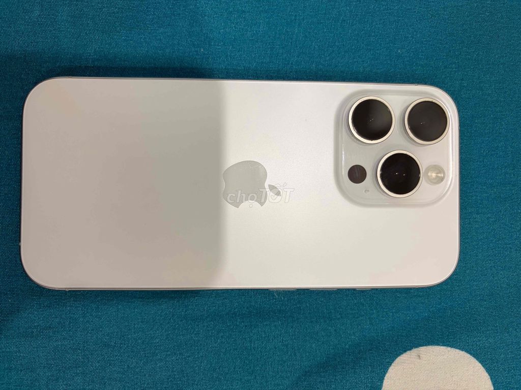 Apple iPhone 16 Pro 128GB VN/A. Mua bán Điện thoại tại Huyện Văn Giang Hưng Yên được đăng bởi Nhân hình 1