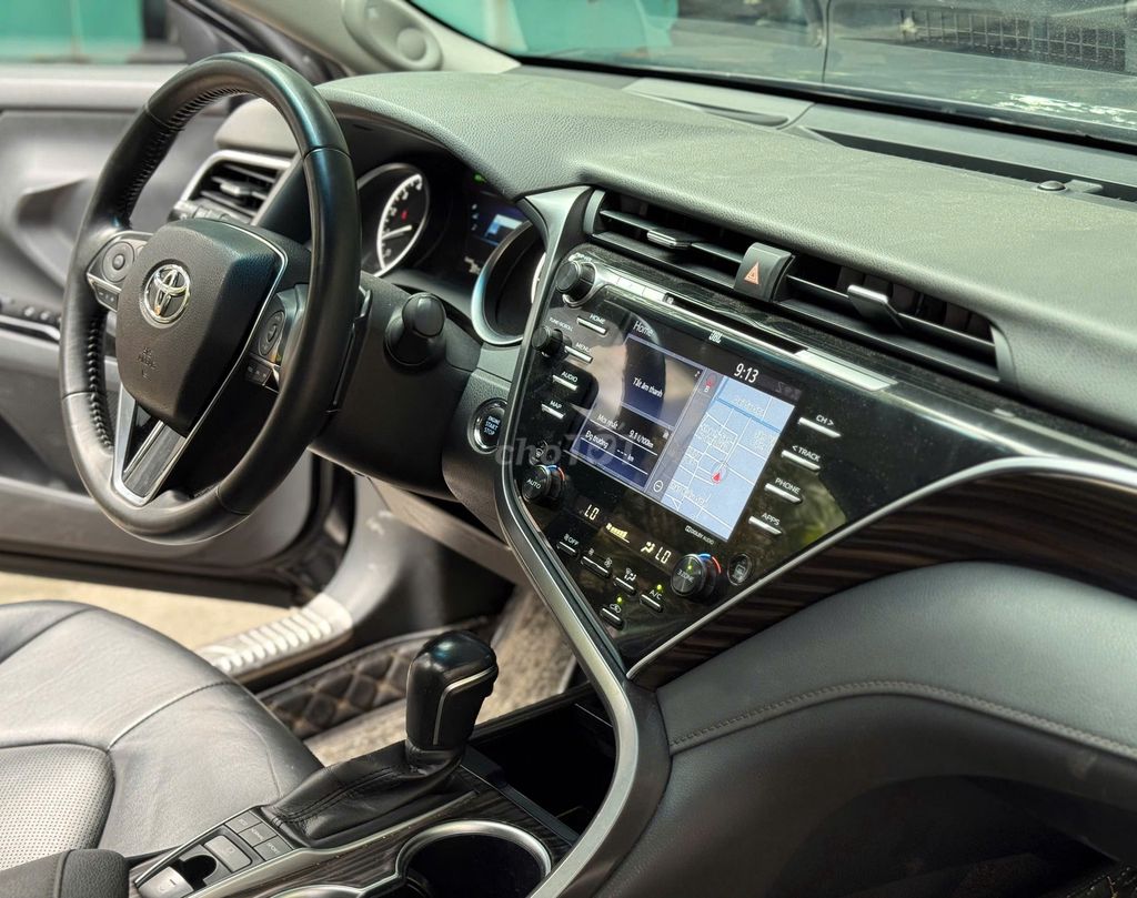 Camry 2.5Q 2020 nhập Thái - xe hãng (GIÁ CÒN GIẢM). Mua bán Ô tô tại Quận Gò Vấp Tp Hồ Chí Minh được đăng bởi Nguyễn Phi Trường Vũ hình 11