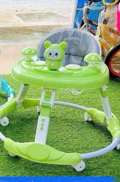 Xe tập đi Babywalk Xanh lá. Mua bán Mẹ và bé tại Quận 11 Tp Hồ Chí Minh được đăng bởi Tuyết Mai hình 1