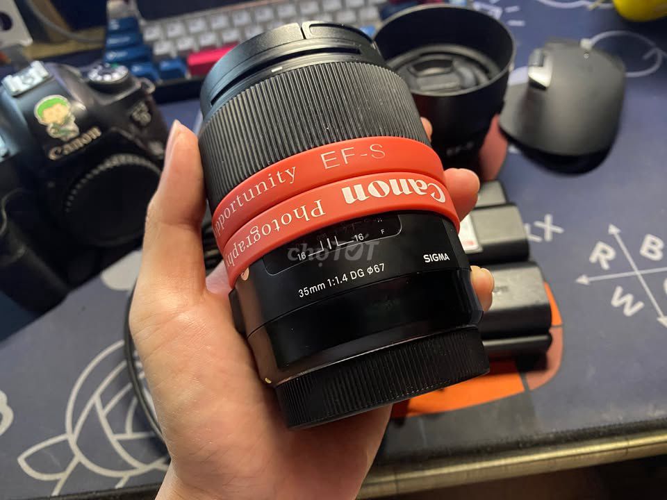 Ống kính Sigma Art 35 F1.4 Đã sử dụng. Mua bán Máy ảnh, Máy quay tại Thành phố Nha Trang Khánh Hòa được đăng bởi Tuấn hình 1