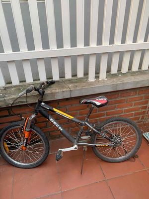 don nhà thanh lý xe đạp trẻ em. Mua bán Xe đạp tại Quận Long Biên Hà Nội được đăng bởi Long Dinh