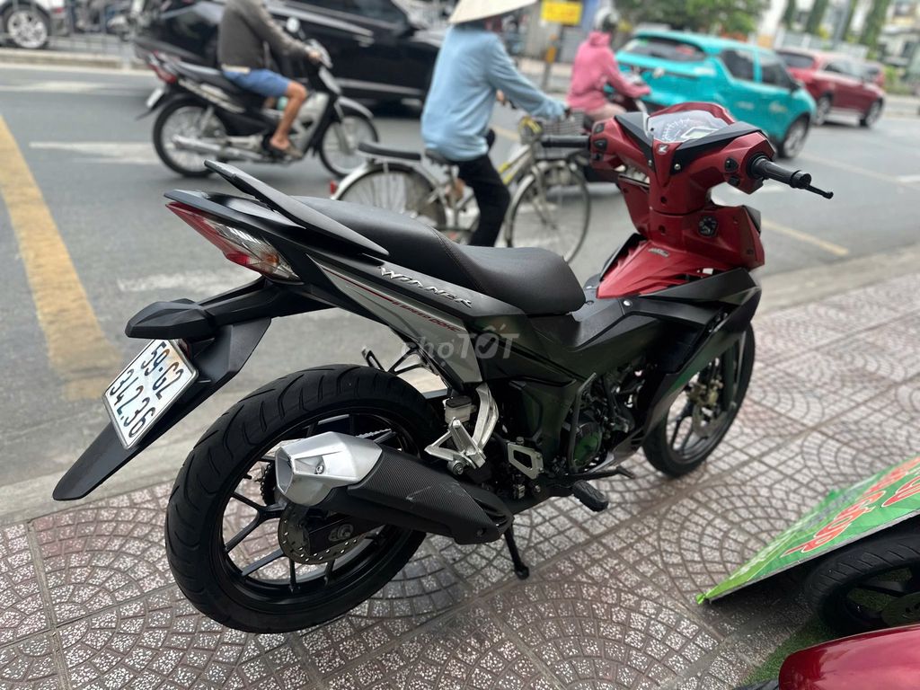 Honda Winner 150cc 2017 bs 59g2-34236. Mua bán Xe máy tại Quận Phú Nhuận Tp Hồ Chí Minh được đăng bởi MrS Linh Xe39 hình 4