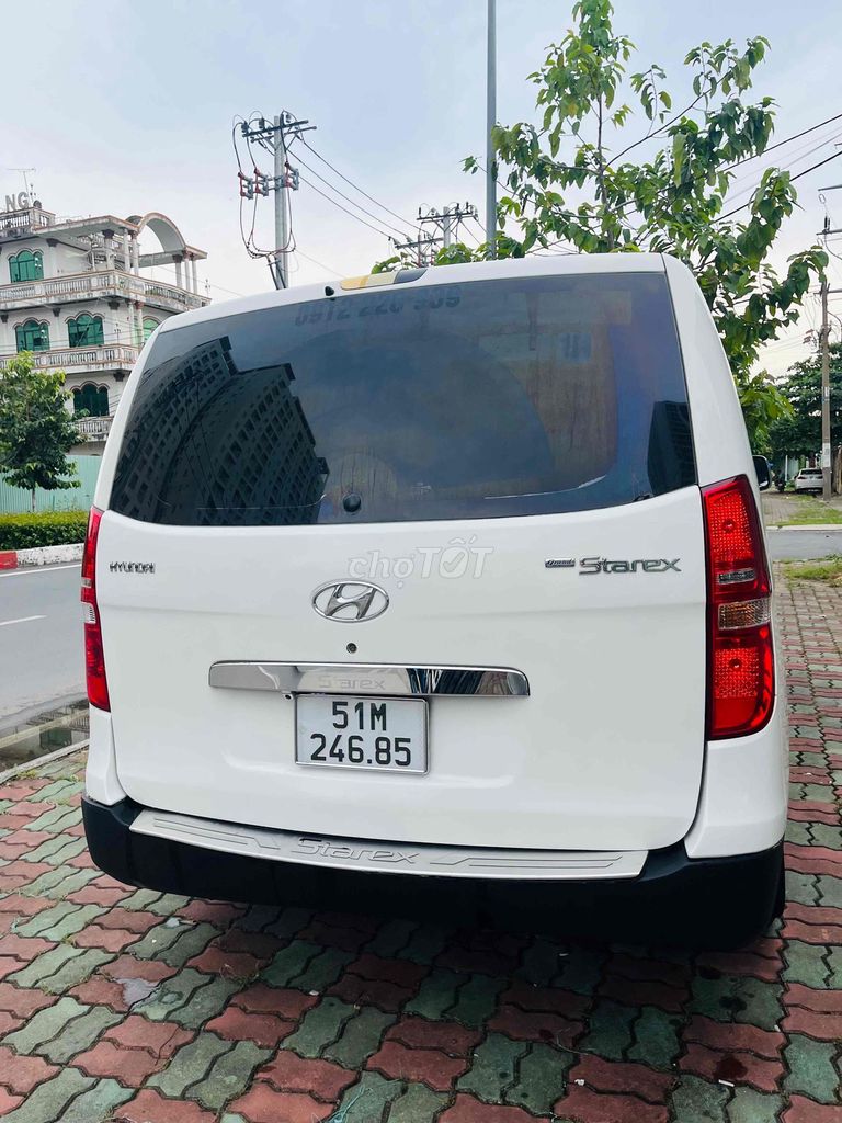 Không xài cần bán Hyundai Grand Starex H1 2011 6c. Mua bán Ô tô tại Quận 8 Tp Hồ Chí Minh được đăng bởi Chiến hình 8